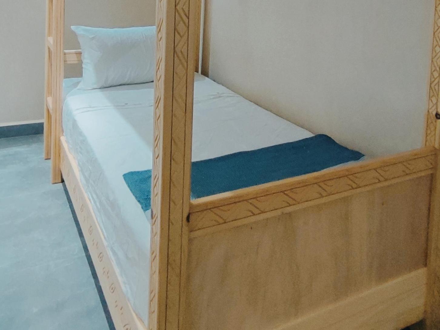 بيت شباب Tayyurt Surf Camp Tamraght Aourir Imi Mikki الغرفة الصورة